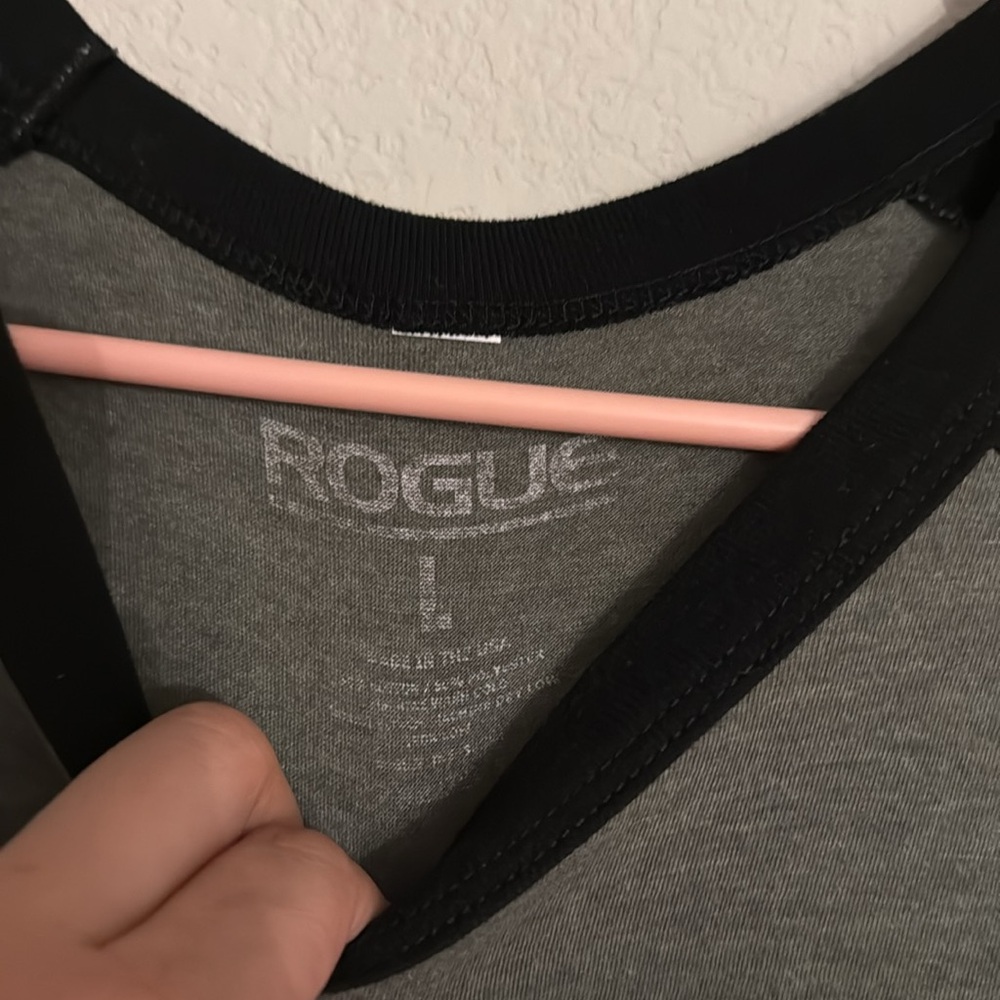 Rogue shirt - Picture 2 of 2